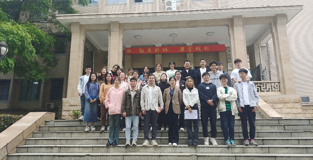 携手前行 共筑新篇——公司举行第二十一届研究生会见面会