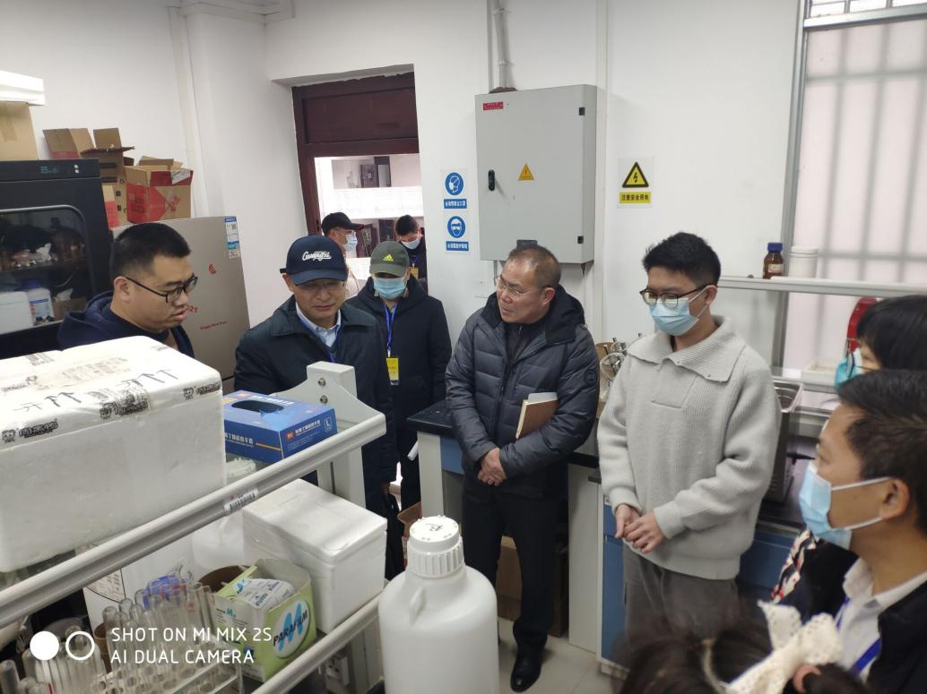 校领导带队到公司开展春季学期开学实验室安全检查工作