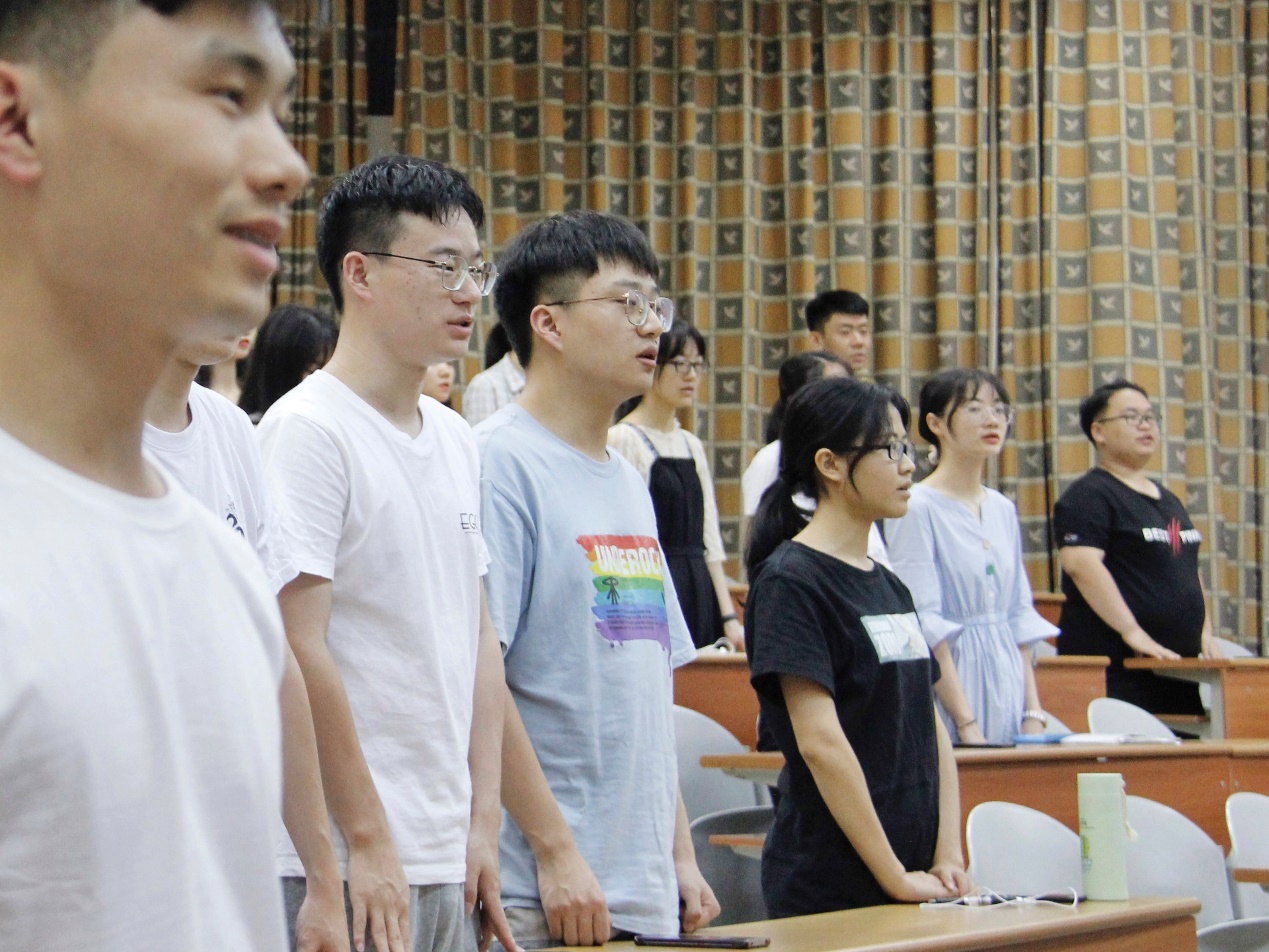 英国威廉集团官网第五十期预备党员培训班开班